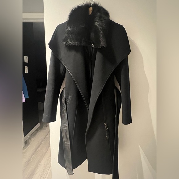 SOLD!!!!! NWOT Mackage Nori wool coat w fur - Picture 7 of 11